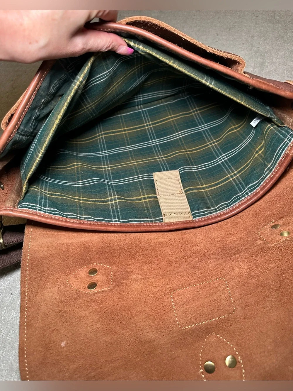 Duluth‎ Trading Co Full Grain Leather Briefcase Laptop Brown Saddle Messenger